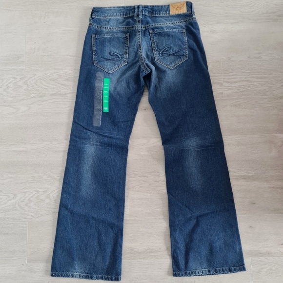 Boot Cut Flare Jeans - Picture 2 of 3